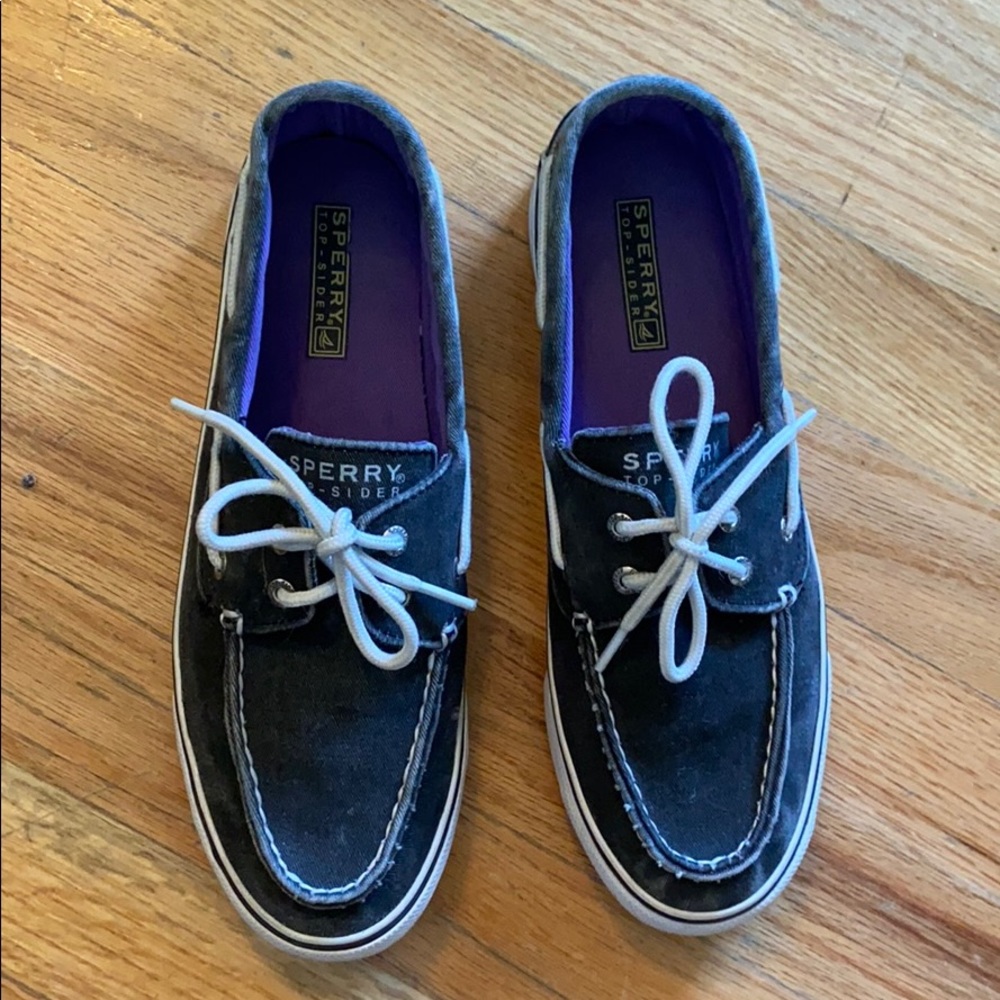 Sperry Top-sider boat shoe